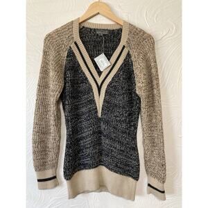 Women’s Classic Alpaca V Neck Zahara Knit Sweater Size Large New With Tags